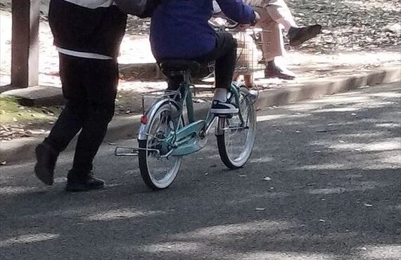 【自転車教室】小学生の為のマンツーマンレッスン in 代々木公園