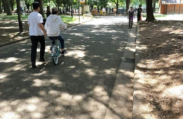 細かいところまで丁寧に！自転車個人レッスン